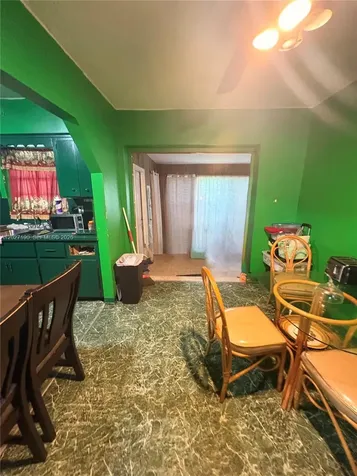 1100 NW 110th Street Miami FL 33168