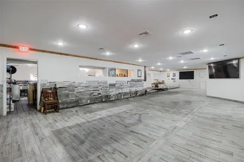 93 S Hall Street La Belle FL 33935