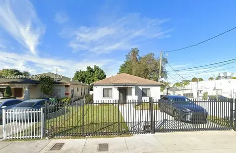 2221 NW 57th Street Miami FL 33142