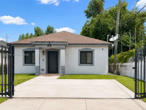 2221 NW 57th Street Miami FL 33142