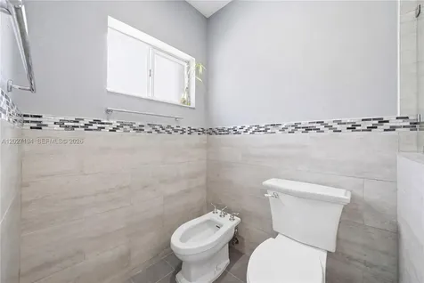 8883 NW 176th Street Hialeah FL 33018