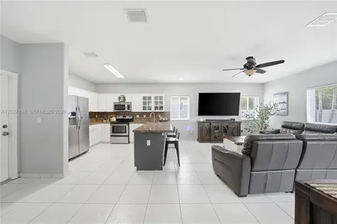 8883 NW 176th Street Hialeah FL 33018