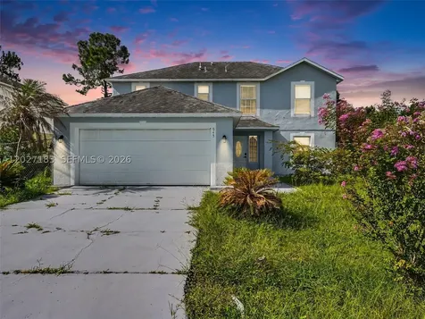 945 Gateshead Kissimmee FL 34758