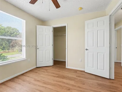 945 Gateshead Kissimmee FL 34758