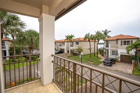 14372 NW 83rd Avenue Miami Lakes FL 33016