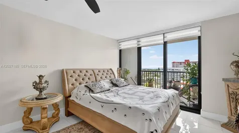 2017 S Ocean Drive Hallandale Beach FL 33009