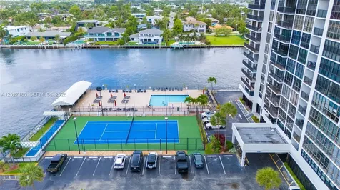 2017 S Ocean Drive Hallandale Beach FL 33009
