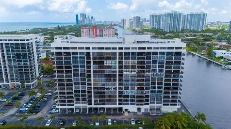 2017 S Ocean Drive Hallandale Beach FL 33009