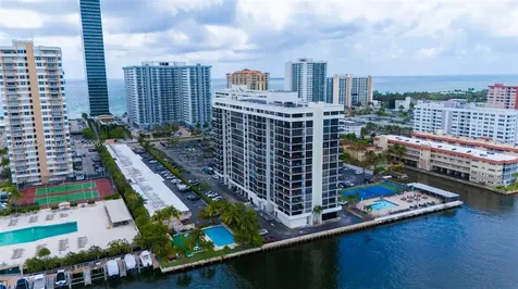 2017 S Ocean Drive Hallandale Beach FL 33009