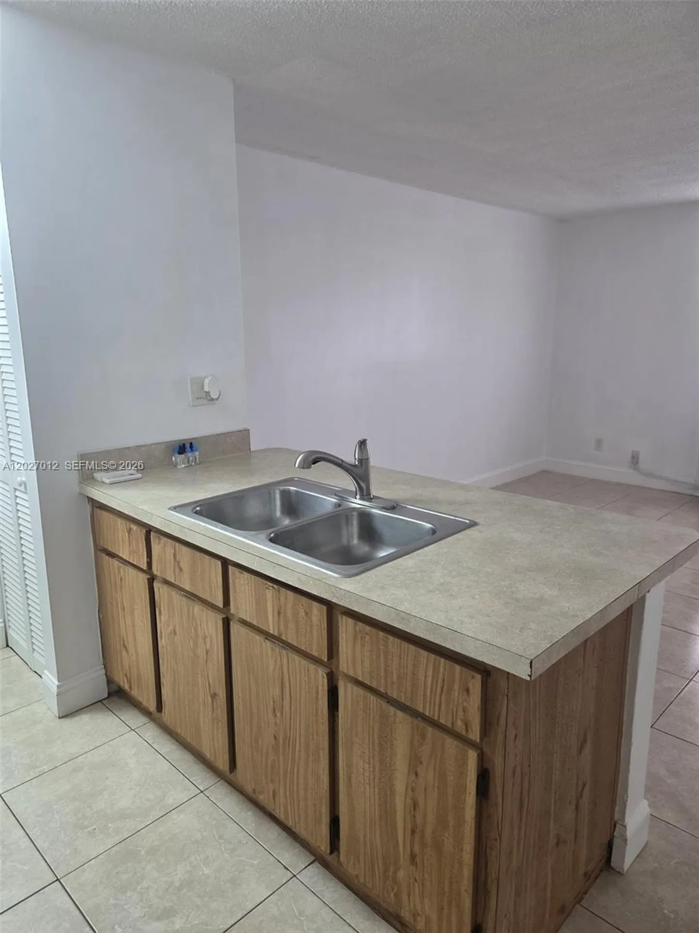 2771 Riverside Drive Coral Springs FL 33065