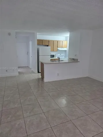 2771 Riverside Drive Coral Springs FL 33065