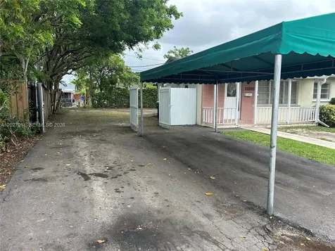 20225 SW 106th Avenue Cutler Bay FL 33189