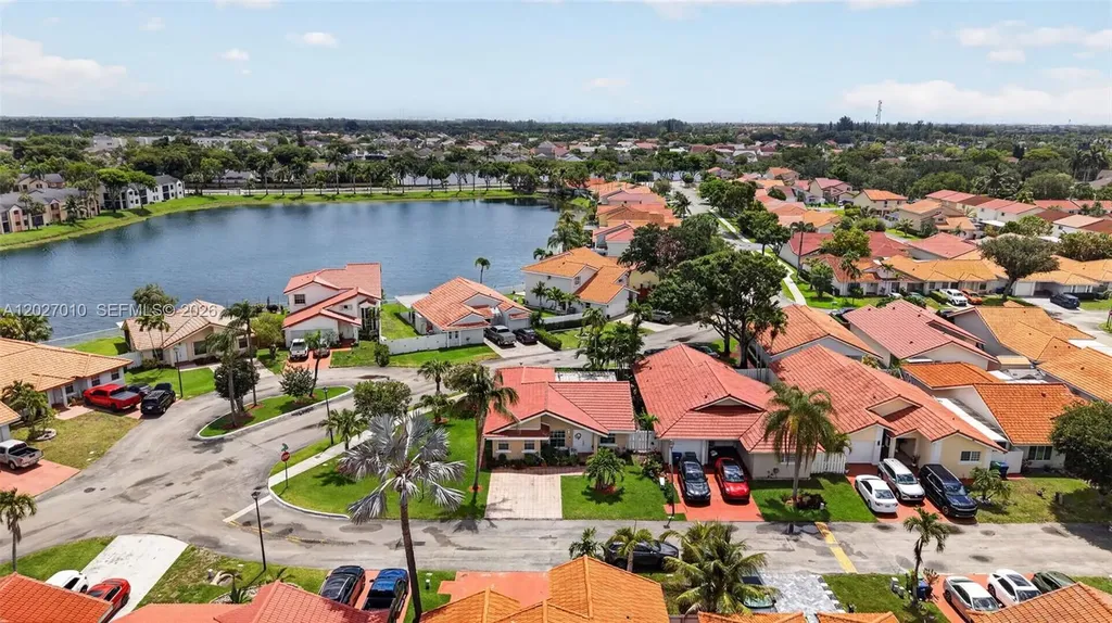 18847 NW 83rd Place Hialeah FL 33015