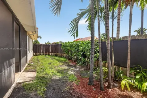 18847 NW 83rd Place Hialeah FL 33015