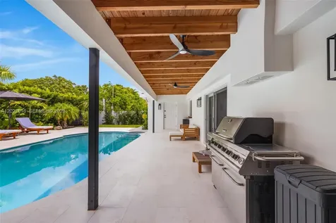 4730 SW 89th Avenue Miami FL 33165