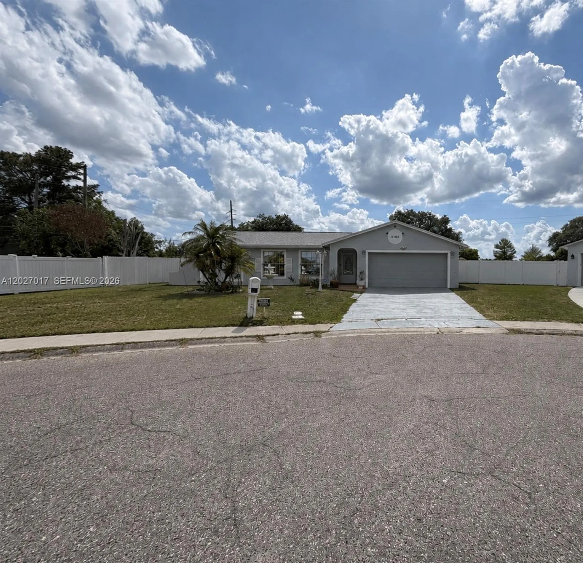 Orlando FL, 4162 Kingsbridge Drive