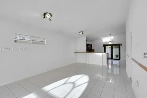 7503 W 34th Lane Hialeah FL 33018