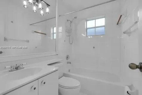 7503 W 34th Lane Hialeah FL 33018