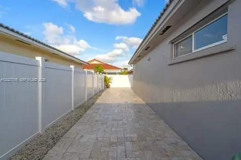 7503 W 34th Lane Hialeah FL 33018