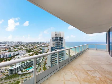 100 S Pointe Drive Miami Beach FL 33139