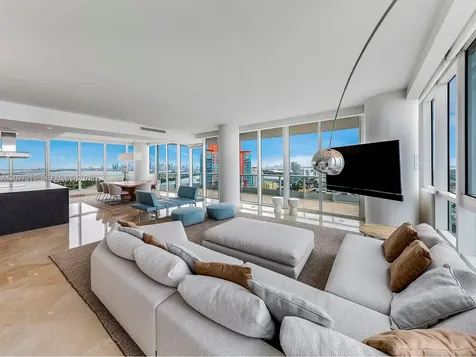 100 S Pointe Drive Miami Beach FL 33139