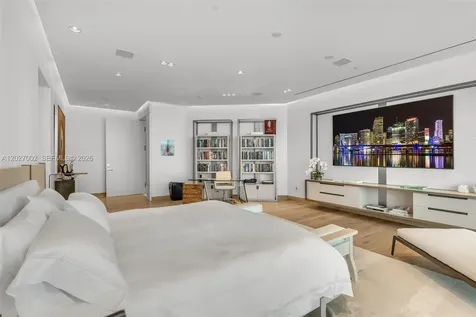 350 Ocean Drive Key Biscayne FL 33149