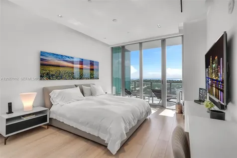 350 Ocean Drive Key Biscayne FL 33149