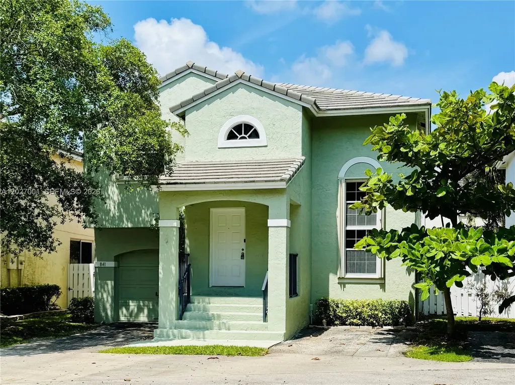 841 NW 98th Avenue Plantation FL 33324