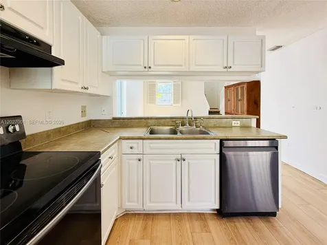 841 NW 98th Avenue Plantation FL 33324