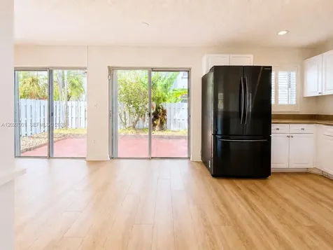 841 NW 98th Avenue Plantation FL 33324