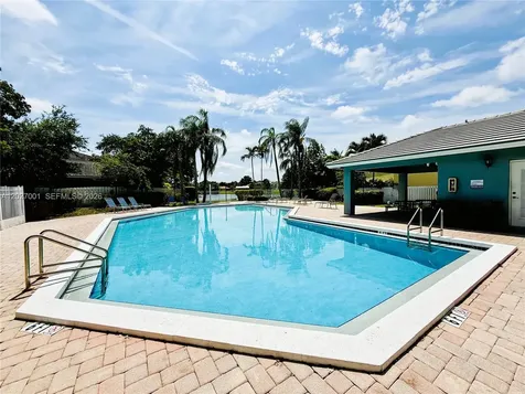 841 NW 98th Avenue Plantation FL 33324