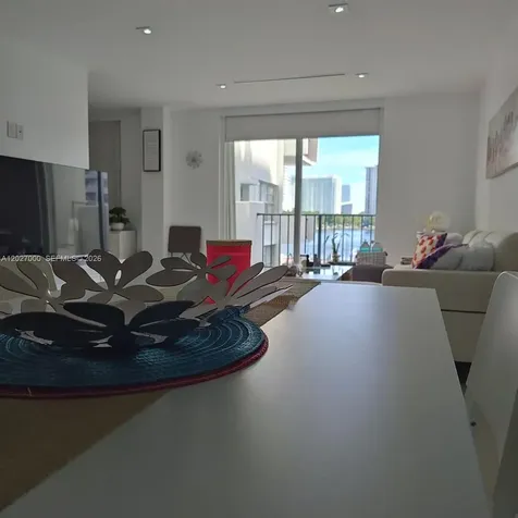 2750 NE 183rd Street Aventura FL 33160