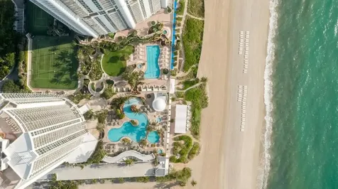 18001 Collins Avenue Sunny Isles Beach FL 33160