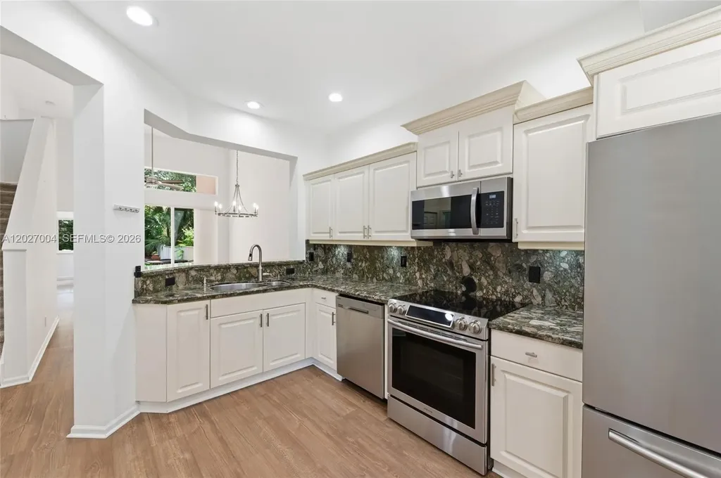 5613 NW 125th Avenue Coral Springs FL 33076