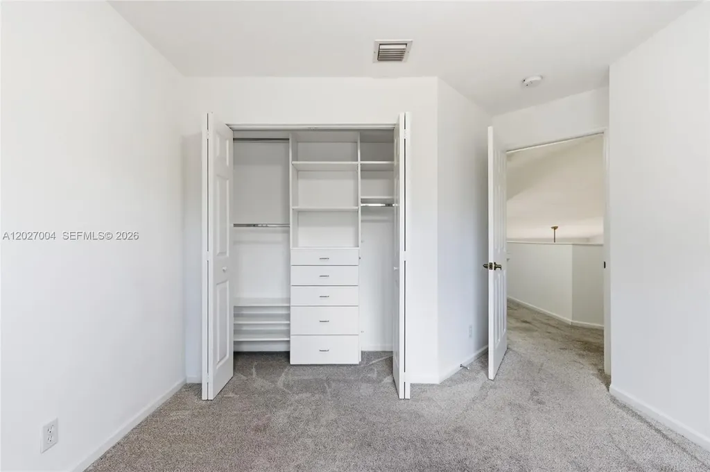 5613 NW 125th Avenue Coral Springs FL 33076