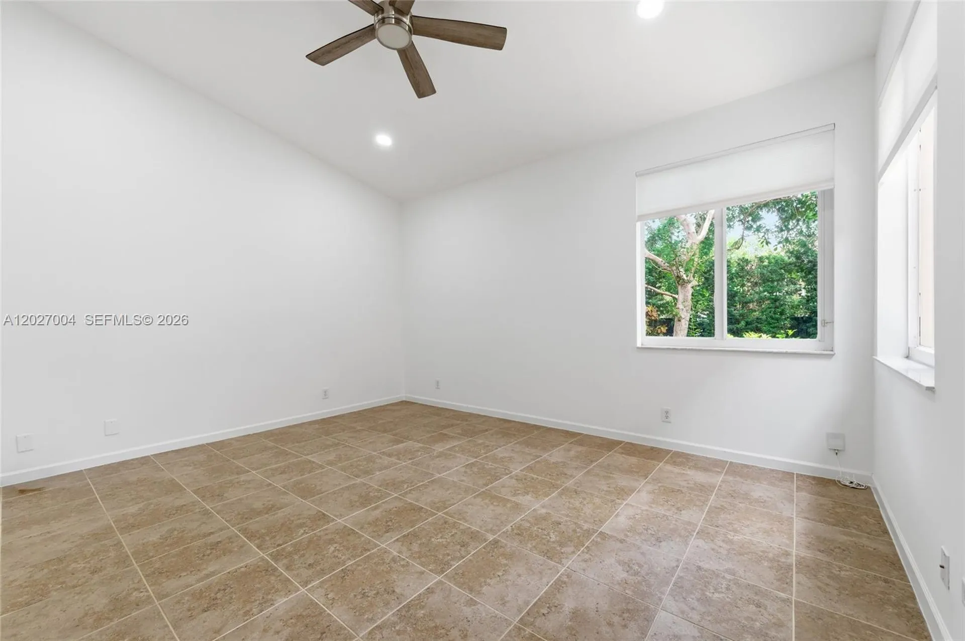 5613 NW 125th Avenue Coral Springs FL 33076