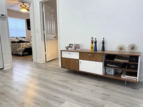 10060 NW 86th Terrace Doral FL 33178