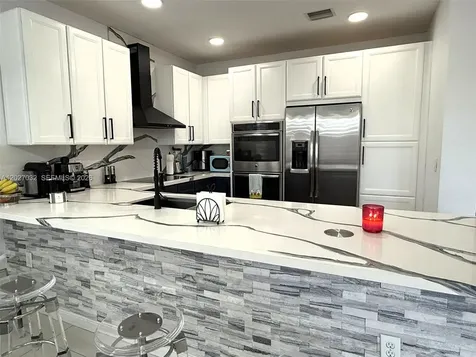 10060 NW 86th Terrace Doral FL 33178
