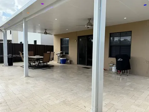 10060 NW 86th Terrace Doral FL 33178