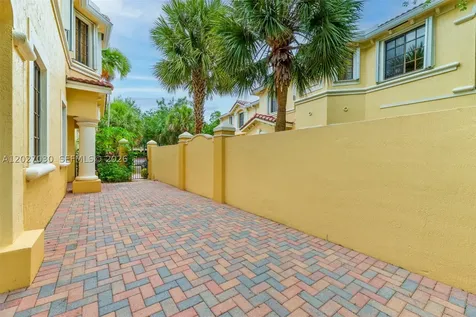 1695 Passion Vine Circle Weston FL 33326