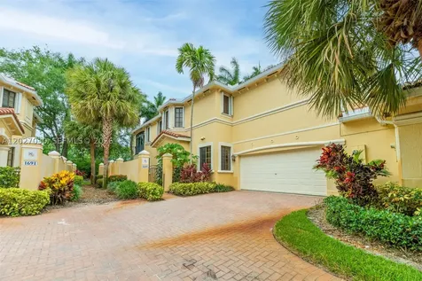 1695 Passion Vine Circle Weston FL 33326
