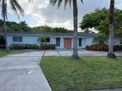 12800 SW 82nd Court Pinecrest FL 33156