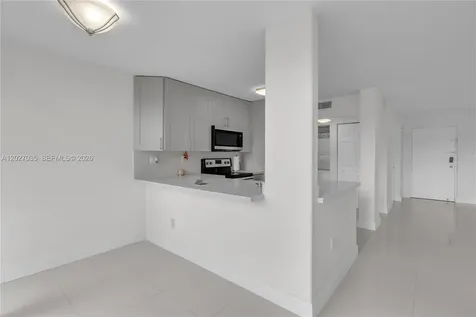 9440 W Flagler Street Miami FL 33174