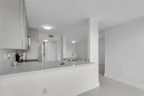 9440 W Flagler Street Miami FL 33174