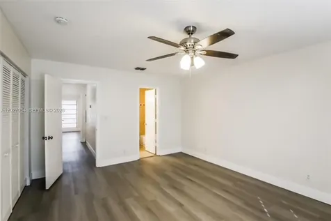 9732 NW 15th Street Pembroke Pines FL 33024