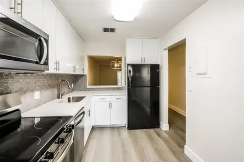 9732 NW 15th Street Pembroke Pines FL 33024