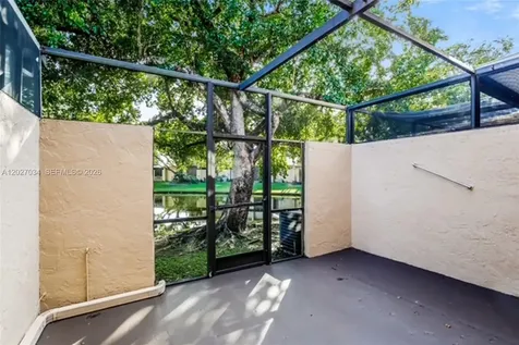 9732 NW 15th Street Pembroke Pines FL 33024