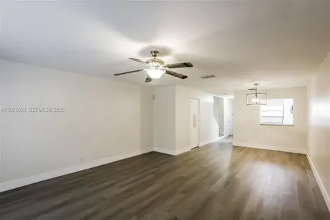 9732 NW 15th Street Pembroke Pines FL 33024