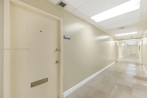 540 NW 165th St Road Miami FL 33169