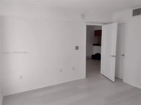 1200 Brickell Bay Drive Miami FL 33131
